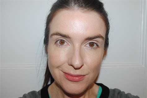 Charlotte Tilbury The Retoucher Review with Before.